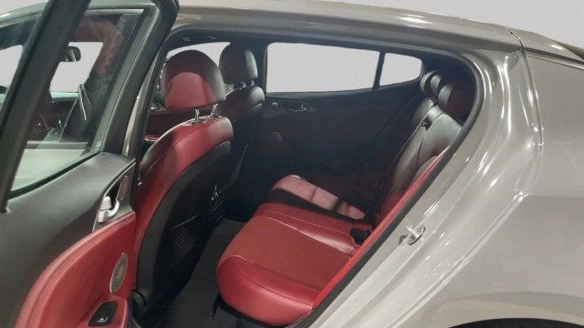 2019 Kia Stinger GT1 RWD - 22986753 - 10