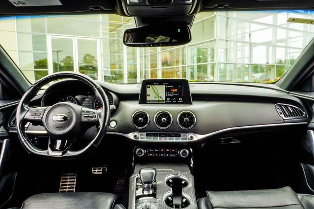 2019 Kia Stinger GT2 AWD - 23014918 - 4