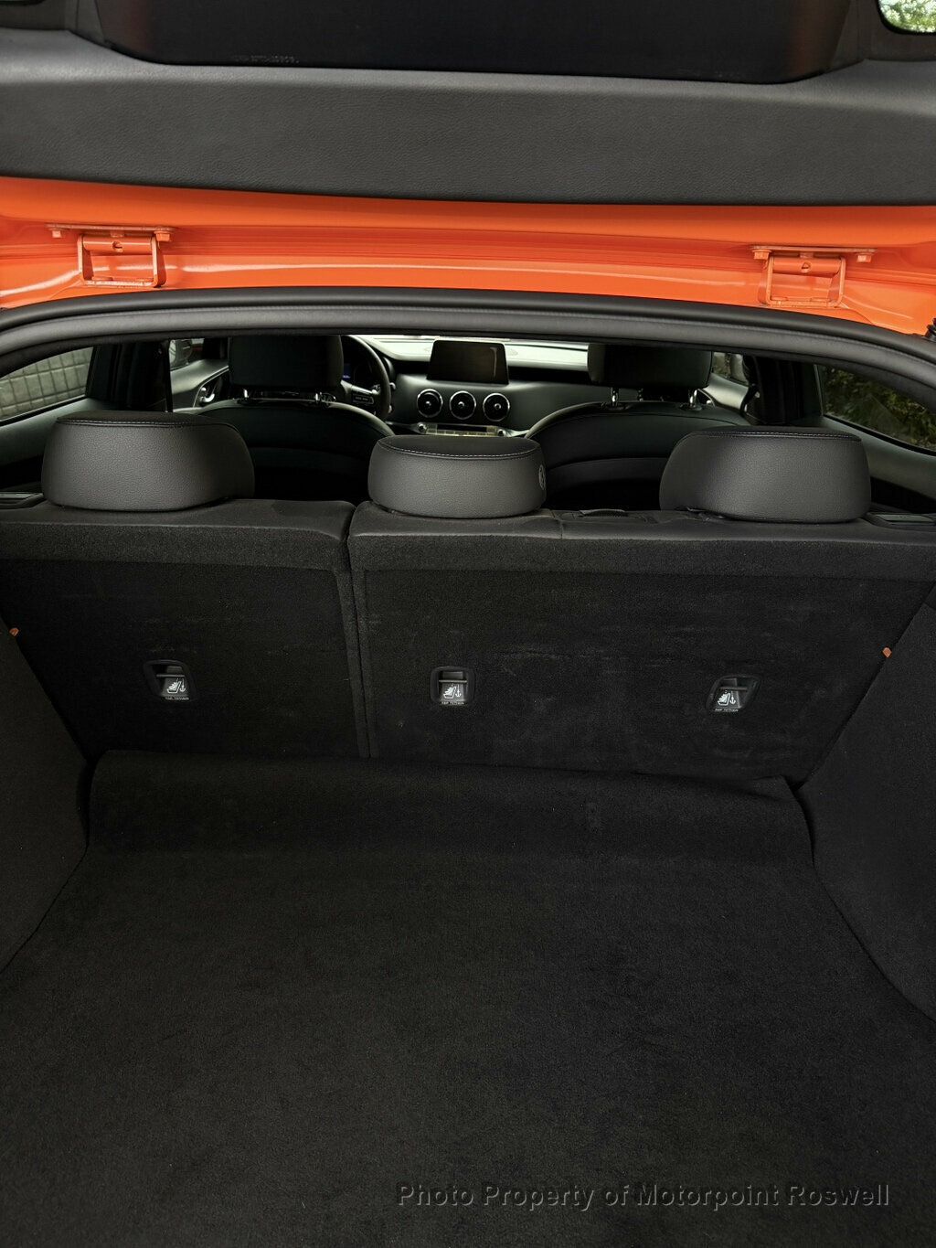 Kia Stinger photo 14