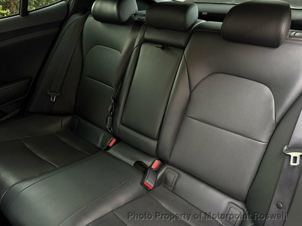 Kia Stinger photo 19