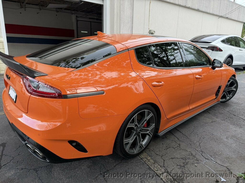 Kia Stinger photo 7