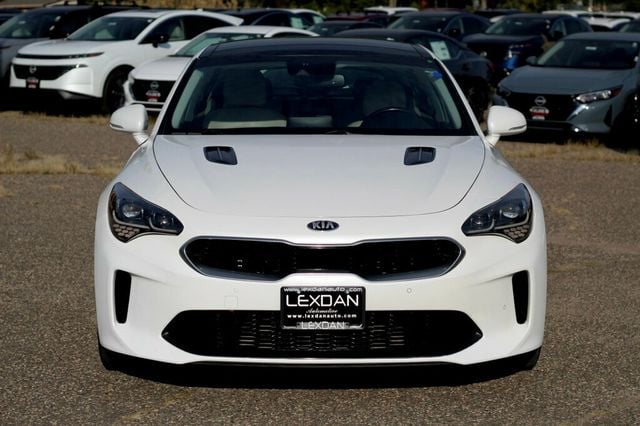2019 Kia Stinger ONE OWNER AWD PREMIUM W/ NAVIGATION, LEATHER, & PREMIUM SOUND - 22917163 - 3