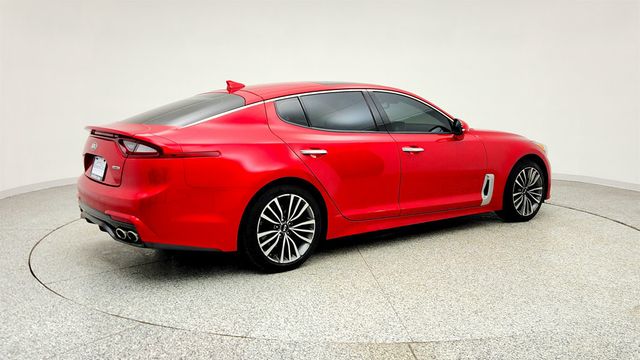 2019 Kia Stinger Premium AWD - 23004622 - 4