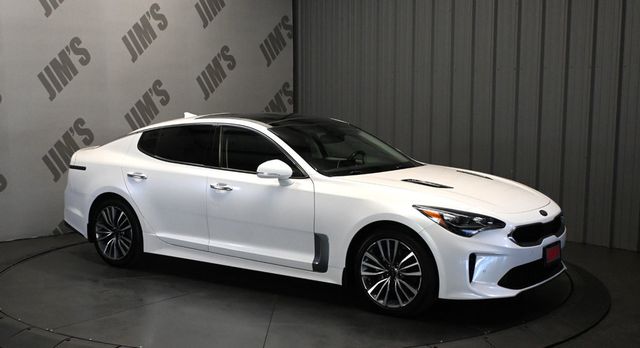 2019 Kia Stinger Premium RWD - 23088900 - 2