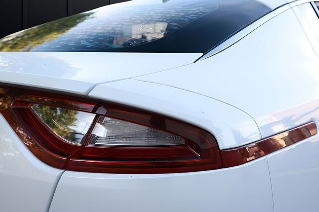 2019 Kia Stinger Premium RWD - 23038965 - 30