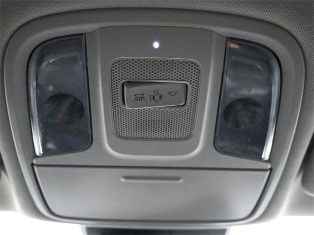 2019 Kia Stinger RWD - 22953212 - 16