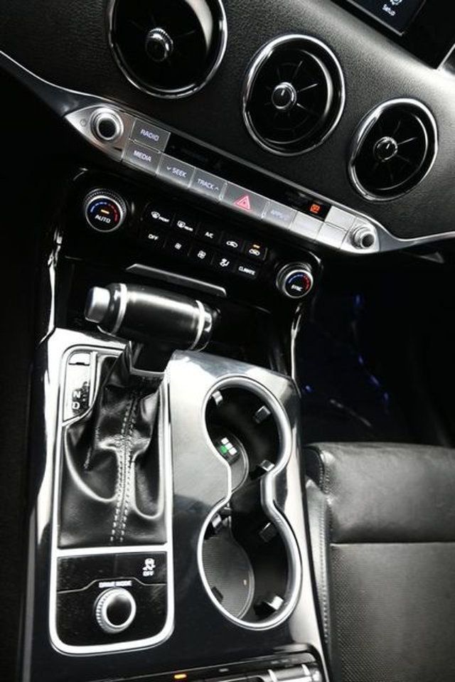 2019 Kia Stinger RWD - 23017003 - 25