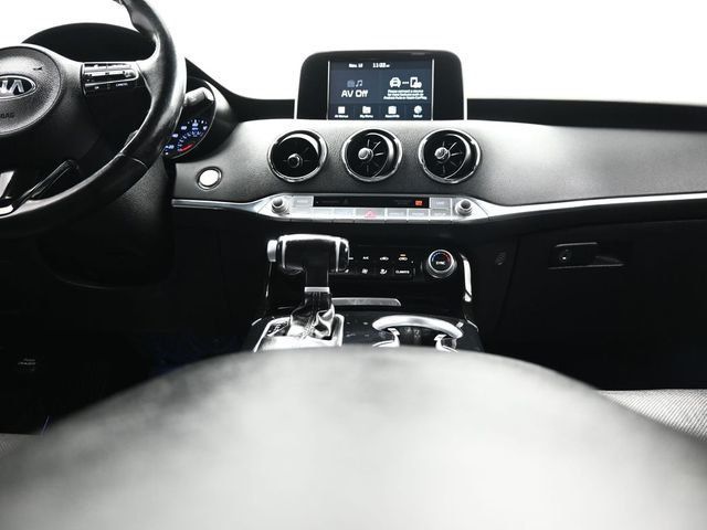 2019 Kia Stinger RWD - 23051334 - 19