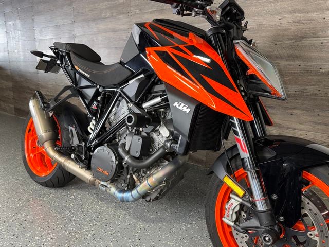 2019 KTM 1290 Superduke R SUPER CLEAN! - 23069062 - 1