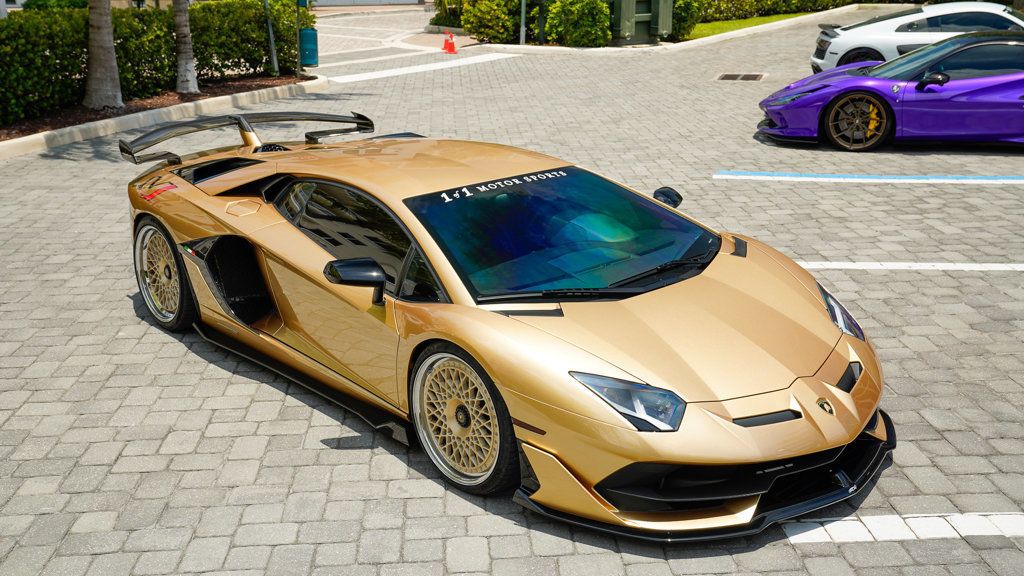2019 Lamborghini Aventador SVJ Coupe photo 11