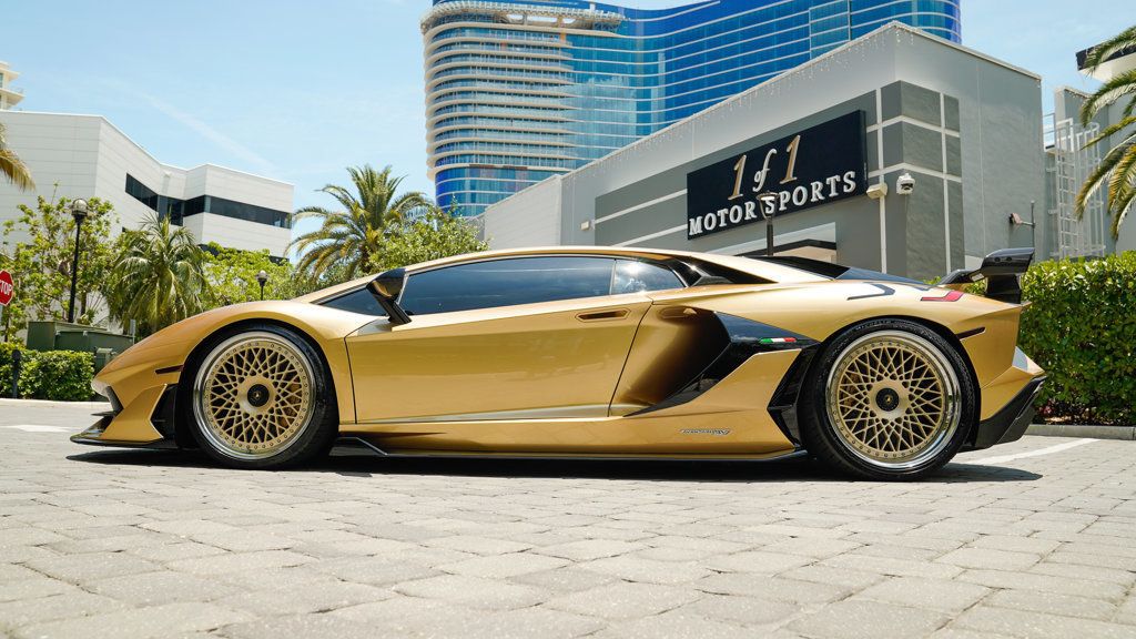 2019 Lamborghini Aventador SVJ Coupe photo 36