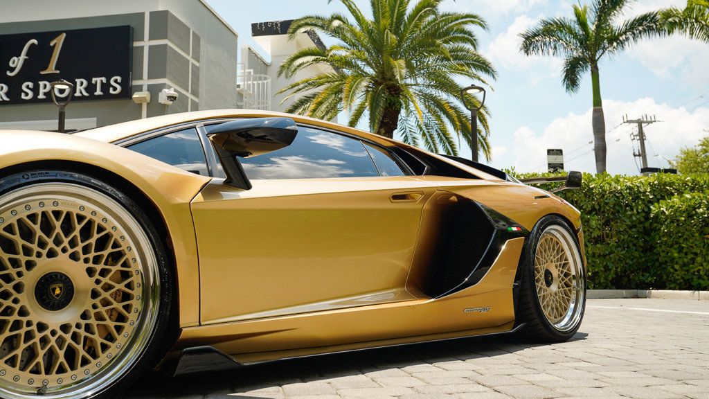 2019 Lamborghini Aventador SVJ Coupe photo 39