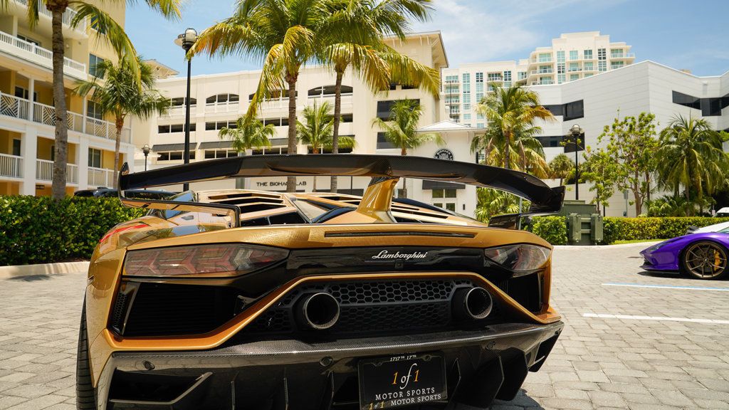 2019 Lamborghini Aventador SVJ Coupe photo 43