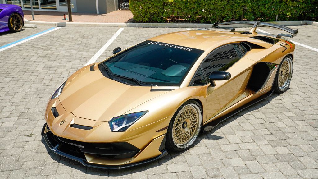 2019 Lamborghini Aventador SVJ Coupe photo 4