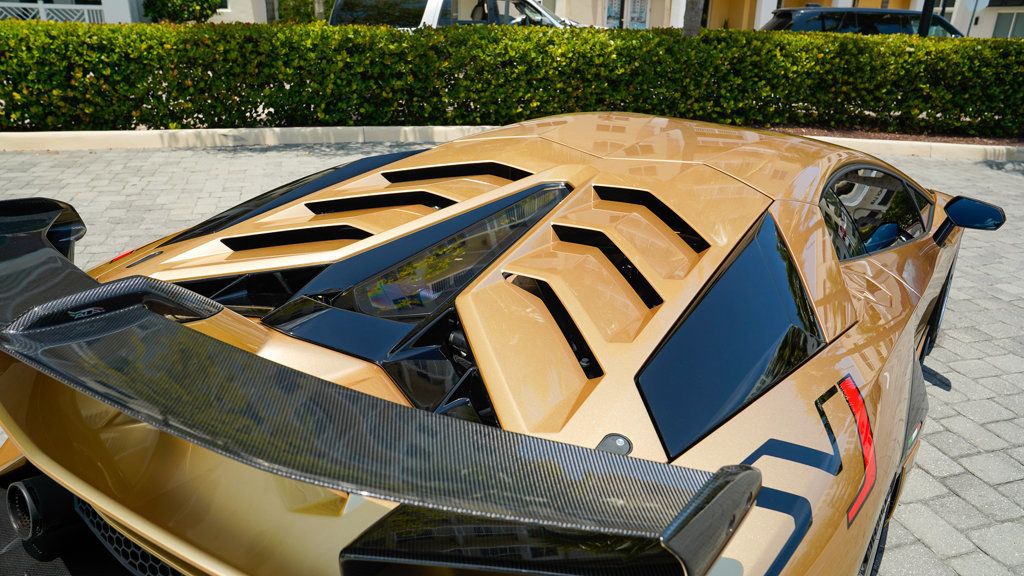 2019 Lamborghini Aventador SVJ Coupe photo 45