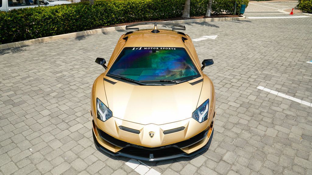 2019 Lamborghini Aventador SVJ Coupe photo 5
