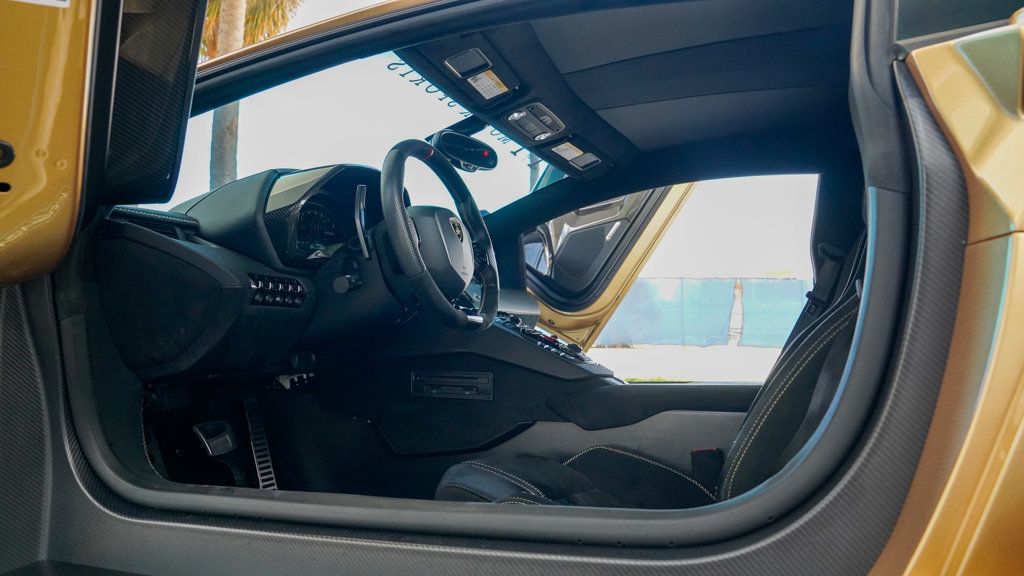 2019 Lamborghini Aventador SVJ Coupe photo 54