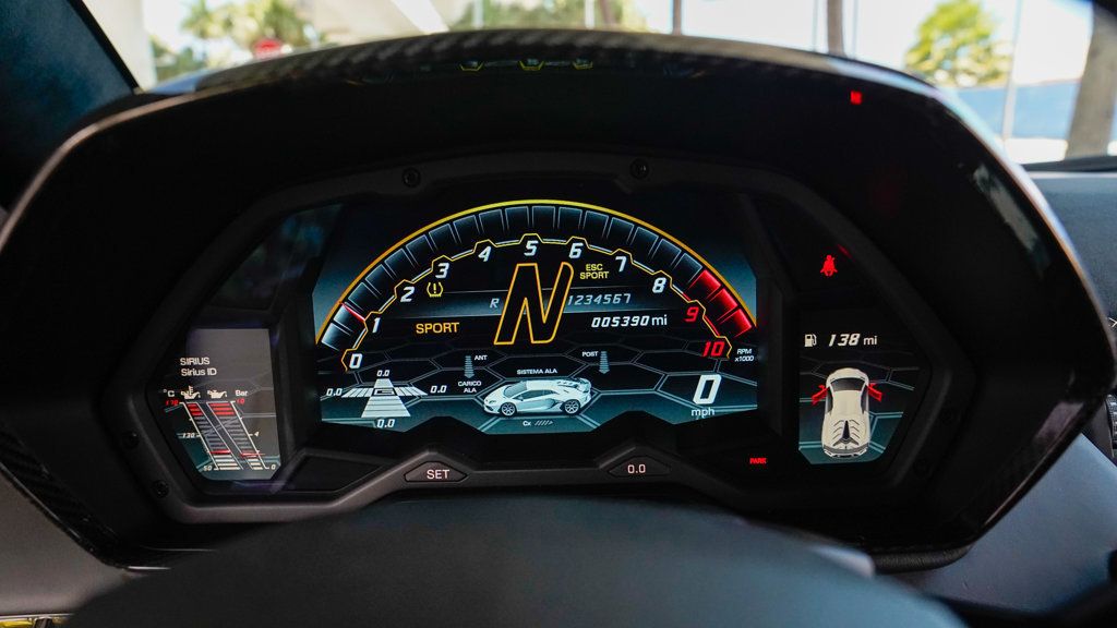 2019 Lamborghini Aventador SVJ Coupe photo 58