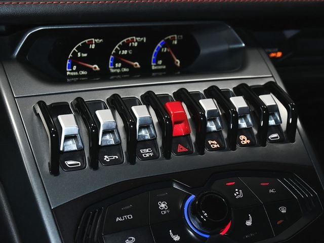 2019 Lamborghini Huracan LP580-2S - 22889552 - 25