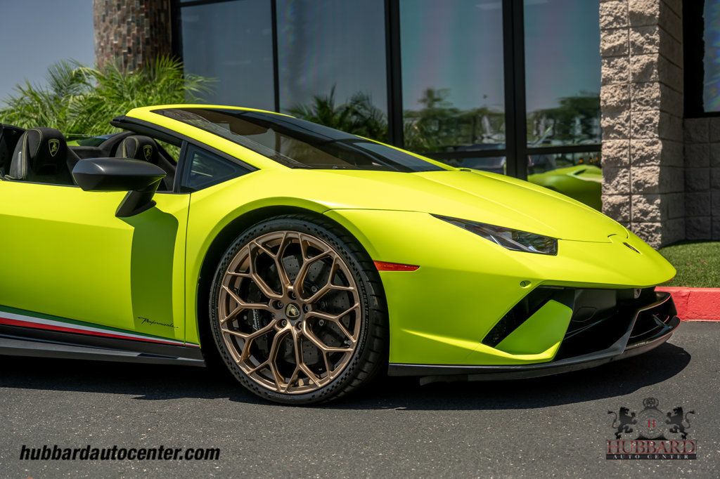2019 Lamborghini Huracan Performante Spyder - 23038394 - 10