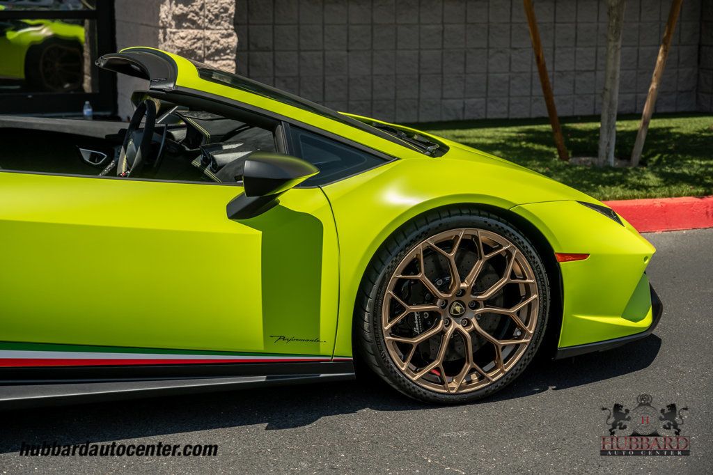 2019 Lamborghini Huracan Performante Spyder - 23038394 - 11