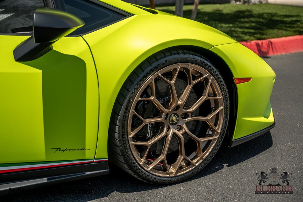 2019 Lamborghini Huracan Performante Spyder - 23038394 - 12
