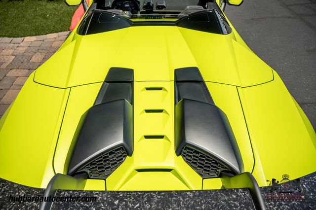 2019 Lamborghini Huracan Performante Spyder - 23038394 - 35