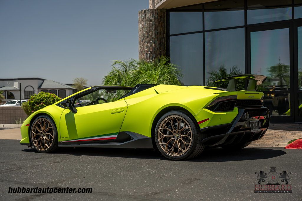 2019 Lamborghini Huracan Performante Spyder - 23038394 - 5