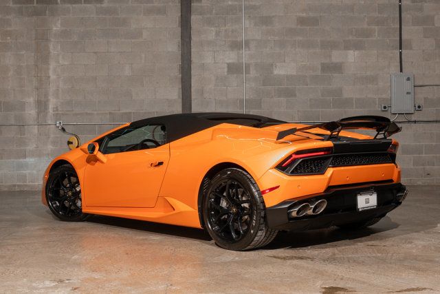 2019 Lamborghini Huracan RWD Sypder - 22958217 - 33