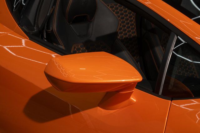 2019 Lamborghini Huracan RWD Sypder - 22958217 - 44