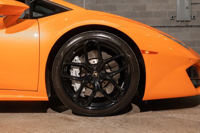2019 Lamborghini Huracan RWD Sypder - 22958217 - 50