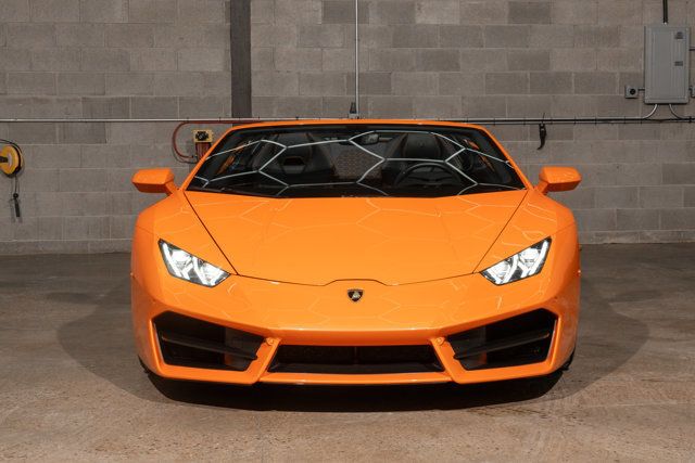 2019 Lamborghini Huracan RWD Sypder - 22958217 - 7