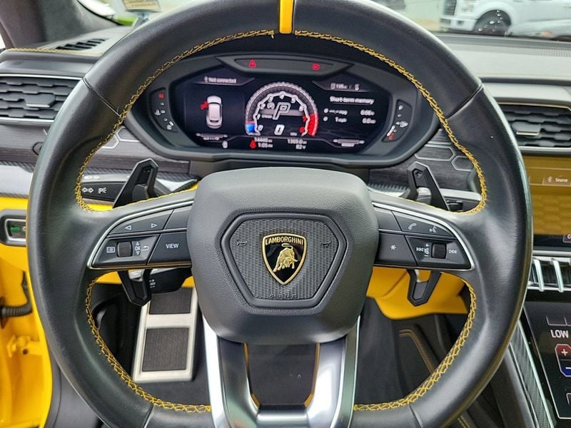 2019 Lamborghini Urus AWD - 22620194 - 18