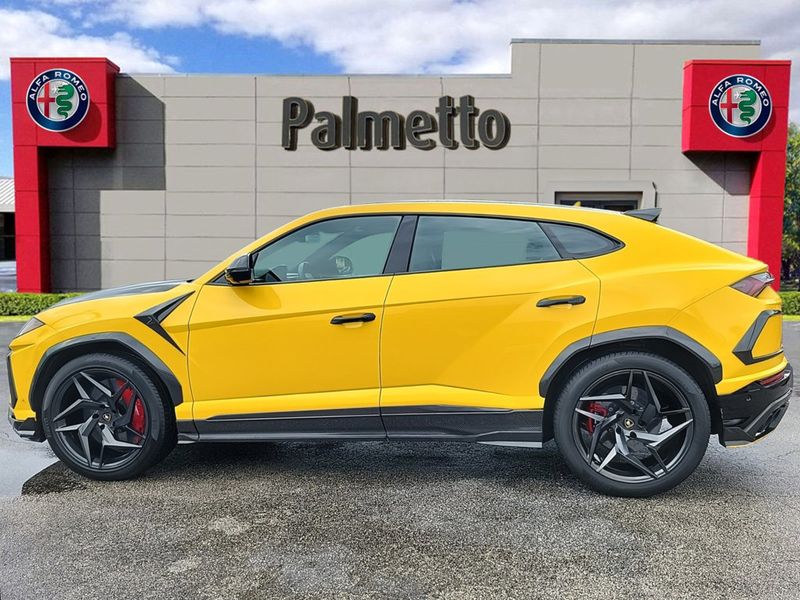 2019 Lamborghini Urus AWD - 22620194 - 4