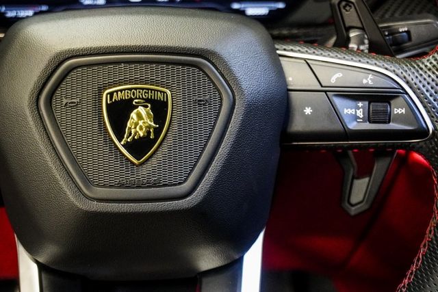 2019 Lamborghini Urus AWD - 22985114 - 16