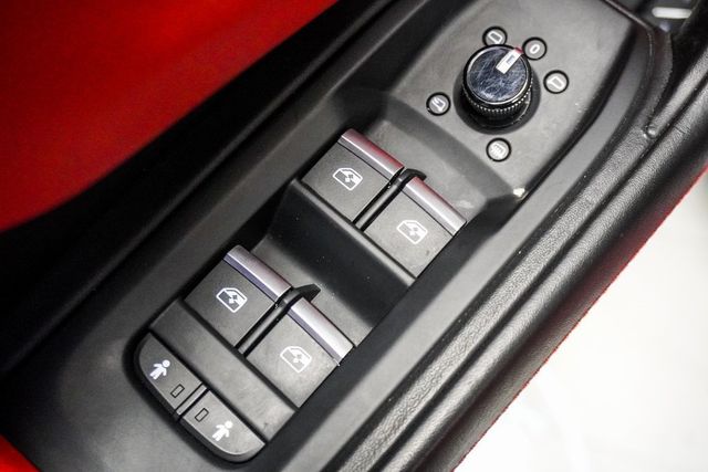 2019 Lamborghini Urus AWD - 22985114 - 24