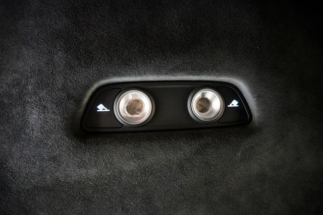 2019 Lamborghini Urus AWD - 23012008 - 10