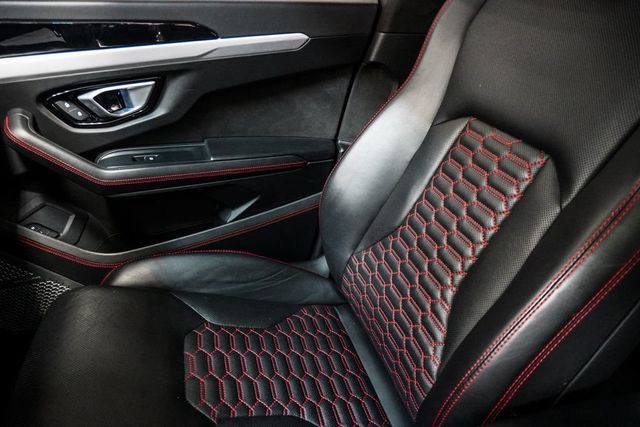 2019 Lamborghini Urus AWD - 23012008 - 32