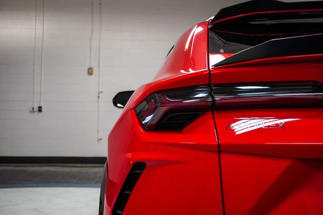 2019 Lamborghini Urus AWD - 23012008 - 43