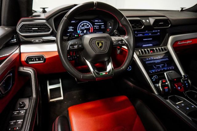 2019 Lamborghini Urus AWD - 23071987 - 13