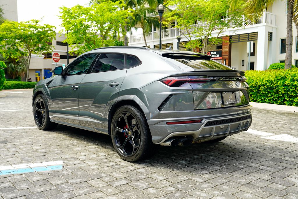 2019 Lamborghini Urus AWD - 22990901 - 18