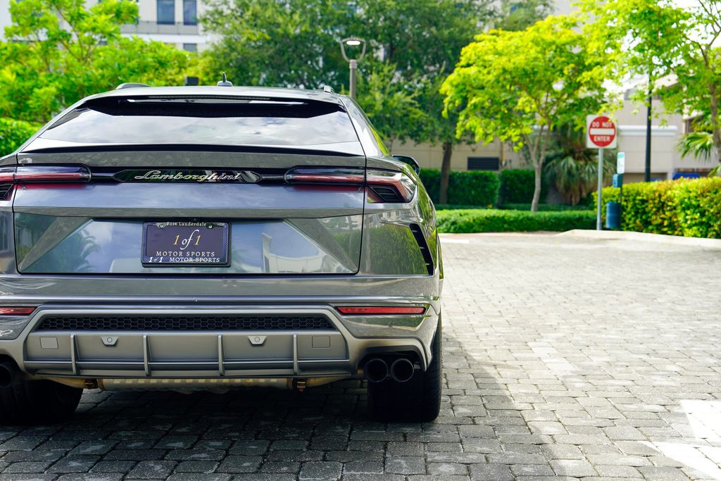 2019 Lamborghini Urus AWD - 22990901 - 24