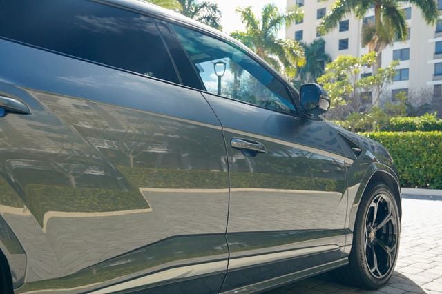 2019 Lamborghini Urus AWD - 22990901 - 28