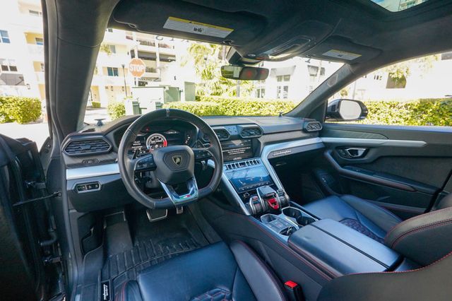 2019 Lamborghini Urus AWD - 22990901 - 2