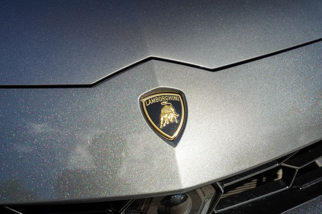 2019 Lamborghini Urus AWD - 22990901 - 40