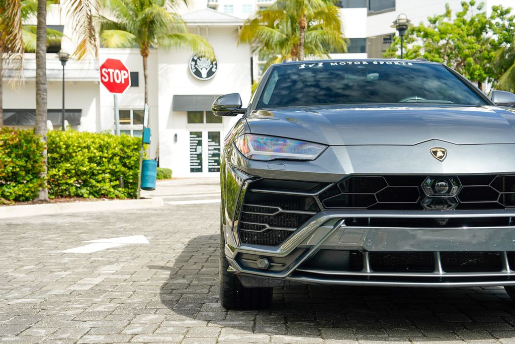 2019 Lamborghini Urus AWD - 22990901 - 4