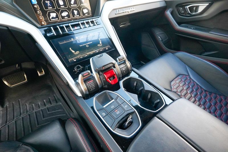 2019 Lamborghini Urus AWD - 22990901 - 61
