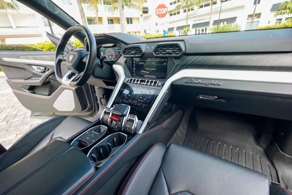 2019 Lamborghini Urus AWD - 22990901 - 84