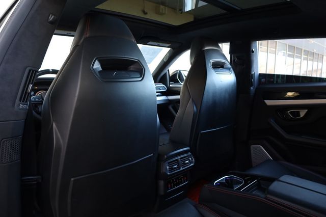 2019 Lamborghini Urus AWD - 22970716 - 17