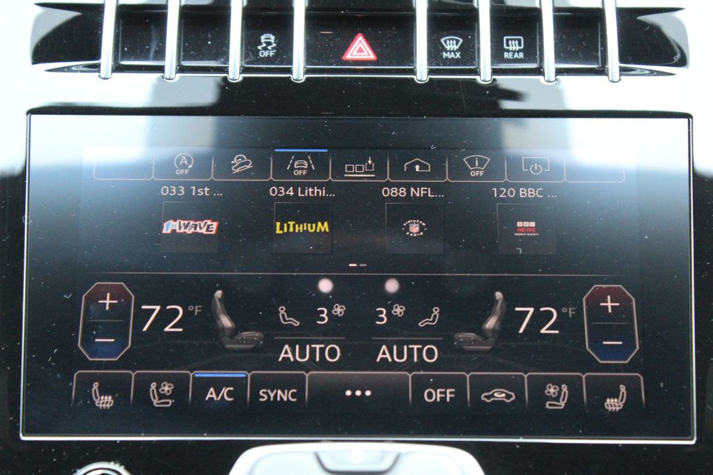 2019 Lamborghini Urus AWD - 22960204 - 14